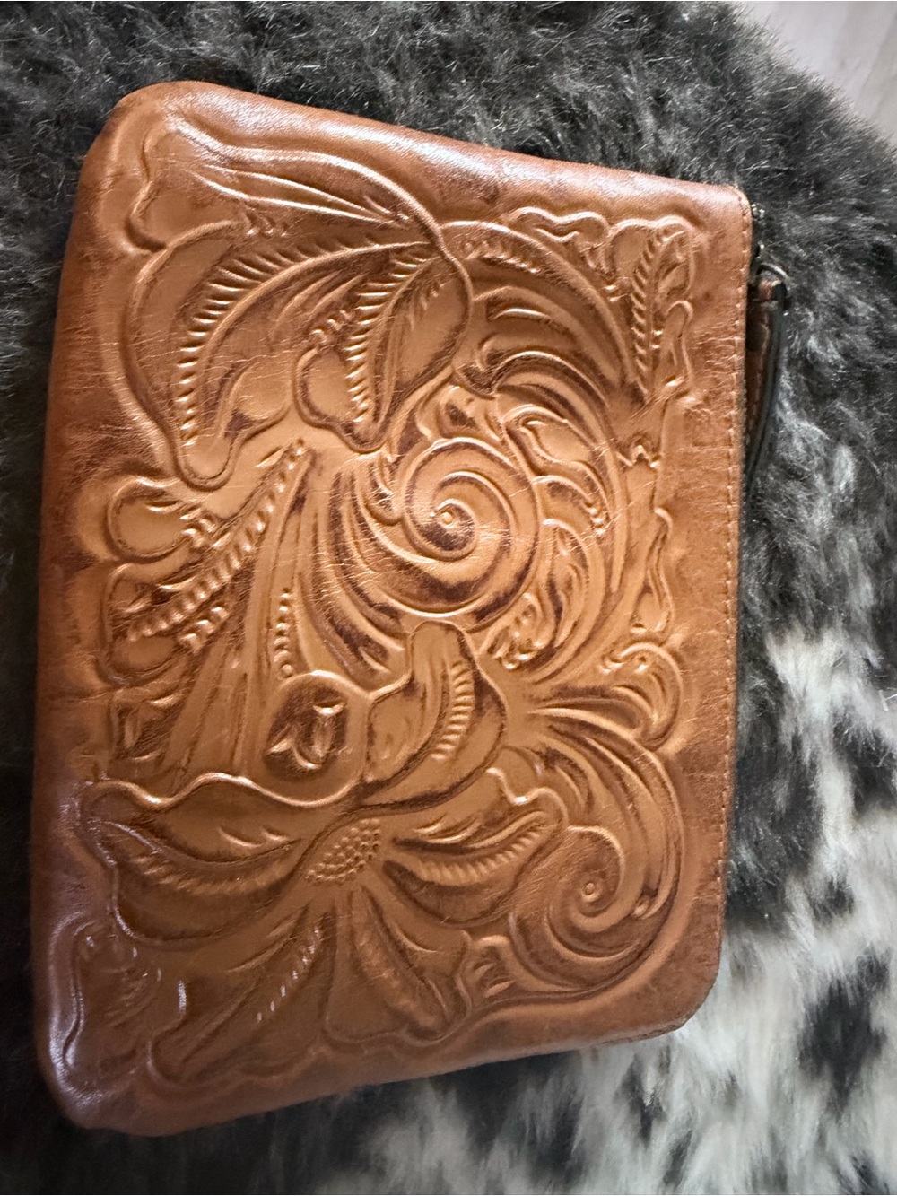 Patricia Nash - Embossed Leather Zip Folio in Brown